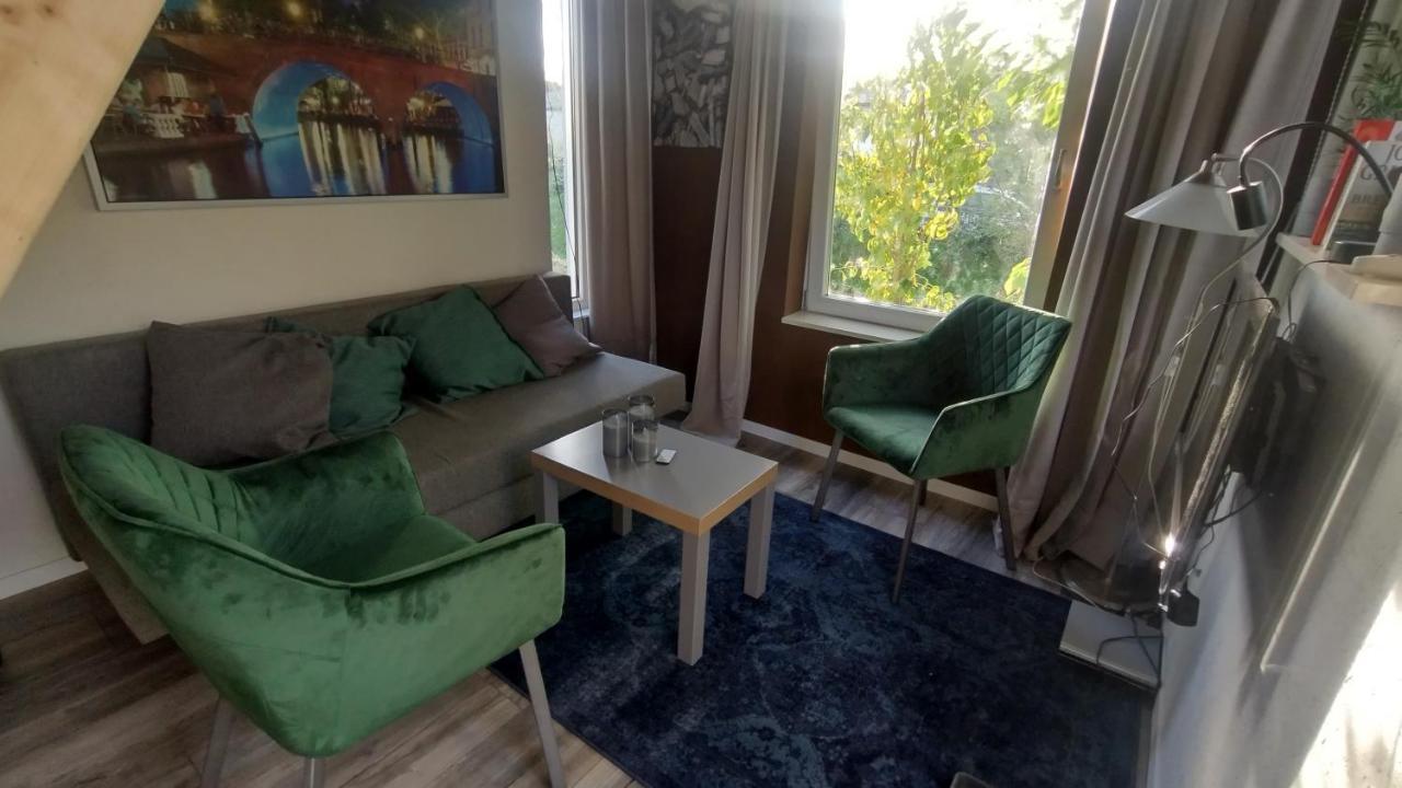 Tuinhuisje In Het Groen アルメール エクステリア 写真